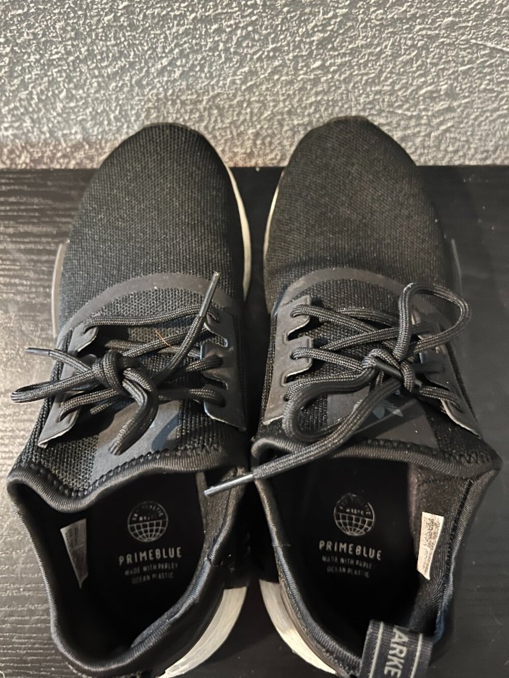 ADIDAS NMD R1 - Picture 9 of 10